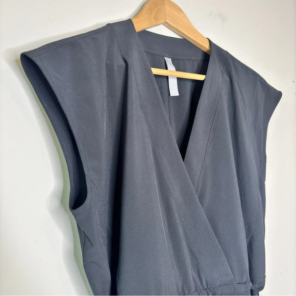 Athleta Black V-Neck Romper - Picture 4 of 13